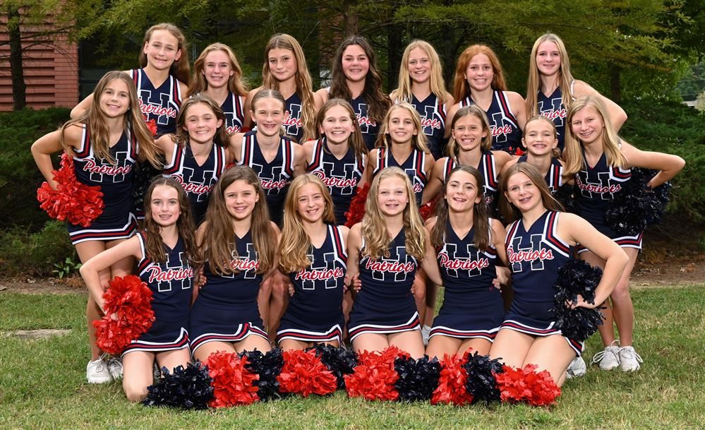 This picture shows the 2024-2025 7th-grade HMS Cheer Squad.
